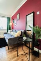 B&B Stanwell - FREE Parking, 1 bedroom apartment close to HEATHROW - Bed and Breakfast Stanwell