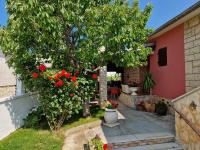 Zefir Apartments - Bed and Breakfast Premantura