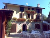 Azienda Agrituristica Salella - Bed and Breakfast