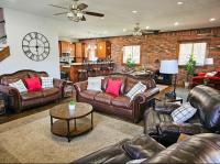 Beaver Lake Hideaway - B&B Lowell