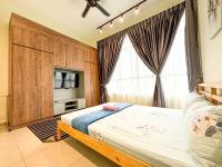 B&B Serdang - Ha-aH⁴ Home@nearby IOI Resort,3BR w Balcony - Bed and Breakfast Serdang