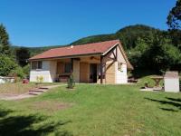 Chaleureux gîte des brocards aux pieds des sapins 3 étoiles - B&B Allarmont