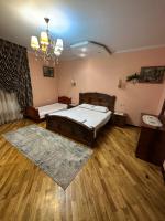 В центре города трёхкомнатная квартира! - B&B Taskent