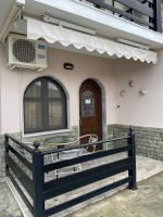 Studio Triple Standard