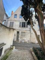 Studio Basilique St Martin - Bed and Breakfast