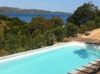 Belle maison avec piscine à 8 mn à pieds de la plage - B&B