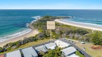 Como - Views Over Convent Beach - Holiday Yamba - B&B Yamba