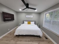 The Silver Bungalow - B&B Atlanta