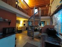 Yr Hen Efail - Quirky Old Smithy cottage near forest walks, cycling & lakes - B&B Garthbeibio