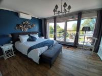 Deluxe Double Room with Extra Bed