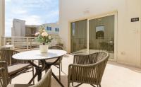 Apartment mit Terrasse