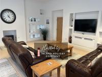 2 Shanklin Manor - Ground Floor apartment overlooking Park in Shanklin Old Village - B&B Shanklin