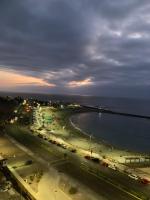 Departamento con espectacular vista al mar Arica, Condominio Ayllu - Chambres d’hôtes Arica