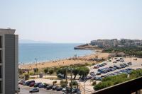 Zenios Rafina - Sea View Rental with Easy Access to the Islands - Bed and Breakfast