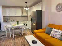 Stylish Magenta Apartment - terrace & free parking - B&B Sofia