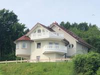 B&B Kaltennordheim - Ferienwohnung Graswald mit Panoramablick in die Rhön - Bed and Breakfast Kaltennordheim