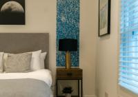 4 Bedrooms Peaceful Home Abbey Rd - St Johns Wood - B&B