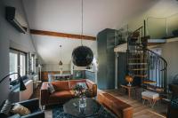 The Loft / Hill View Modern Apartment - B&B Samobor