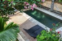 Surf House Santai Villa Balian - B&B Tabanan