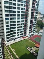 Mount Austin Homestay,1-4 Pax, 5 mins to IKEA TOPPEN AEON Tebrau HSA FREE WIFI and NETFLIX - Chambres d'hôtes Johor Bahru