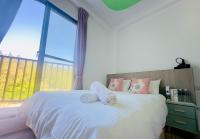 Camera Matrimoniale con Vista Montagna