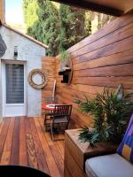 Studio Cosy " La Tarente Dorée " - Bed and Breakfast Fréjus