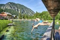Familienferienwohnung Buerserberg Dorf by A-Appartments - Bed and Breakfast