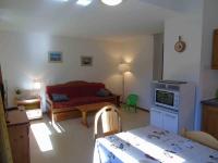 Appartement 2 pièces + cabine, 6 pers, à Valfréjus, draps inclus, animaux admis - FR-1-561-15 - Chambres d’hôtes