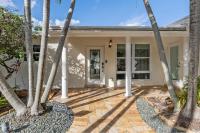 Chic Fort Lauderdale House with Private Pool - B&B