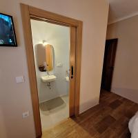 Camera Doppia con Letti Singoli con Bagno Privato 