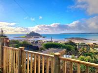 1Rosemount -Marazion - Iconic view of St Michaels Mt, Sea, Beach, 2xParking, Netflix Prime - B&B Marazion