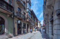 Apto histórico en el centro, a 2 min de la playa - B&B Llanes