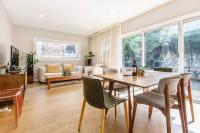 Classic Comforts - Moments to Flemington Racecourse - Ferienwohnung