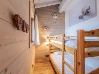 Appartement cosy au pied des pistes avec parking - FR-1-568-23 - Chambres d'hôtes Courchevel 1550