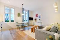 Elegant Apartment by Les Maisons de Charloc Homes - Chambres d’hôtes