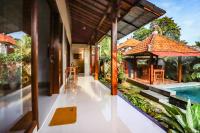 Villa Magic Ubud - 2BDR with Pool 5 min Ubud Center - B&B