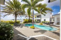 Palm Crest - Bed and Breakfast
