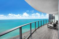 Zen Vacation Rentals Ocean Front at Lyfe Resort - B&B Hollywood