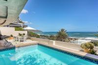 B&B Cape Town - Bakoven Sunsets - Luxury Apt with sea views & pool - Bed and Breakfast Cape Town