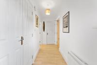 Stunning 2 Bed Apartment in Warwick - Sleeps 6 - B&B