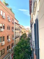 Piso recien reformado, junto a Gran Via - B&B Madrid
