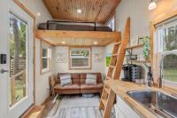 B&B West Palm Beach - Tiny House hosted by Joe - Bed and Breakfast West Palm Beach