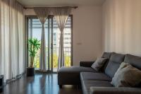 B&B Castellon - Chic City Haven: Modern Apartment in Castellón - Bed and Breakfast Castellon