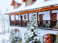 HANUL CURTEA VECHE - B&B Tohanu Nou
