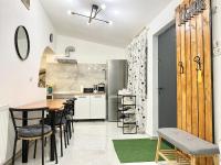 Apartament - Voineasa -Aproape de Domeniul Schiabil - Chambres d’hôtes