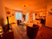 B&B Brignoles - appartement, 3 chambres, vue panoramique, parking, accès ville - Bed and Breakfast Brignoles