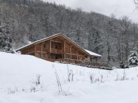Chalet savoyard d'exception avec piscine chauffée - B&B Bourg-Saint-Maurice