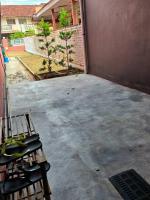 Wi-Fi 100MB Free Ipoh Happy Big House SemiD TH24 16 pax - B&B