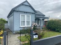 B&B Timaru - Wee Blue BnB- Central Cosy Villa - Bed and Breakfast Timaru