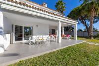 Luxury Villa Premium Salinas - Ferienwohnung